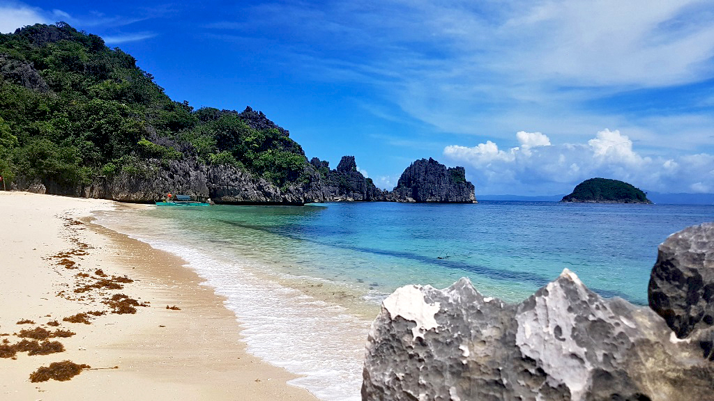 caramoan camarines sur